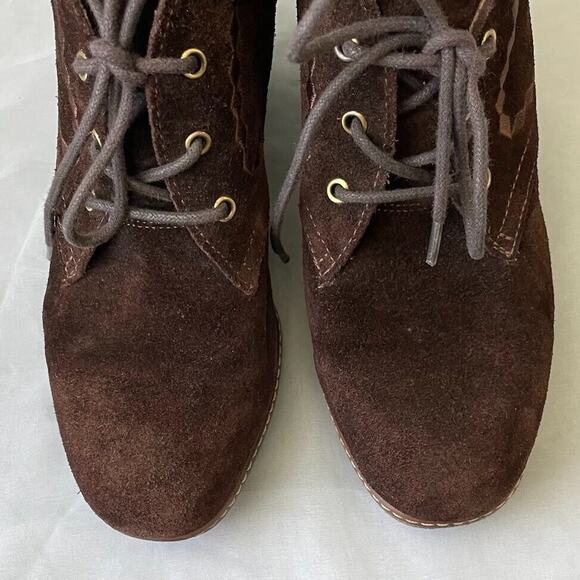 Naturalizer Boots Size 9.5 Brown Suede Wedge Heel Kaitlyn Ankle Bootie Boho - Picture 6 of 11